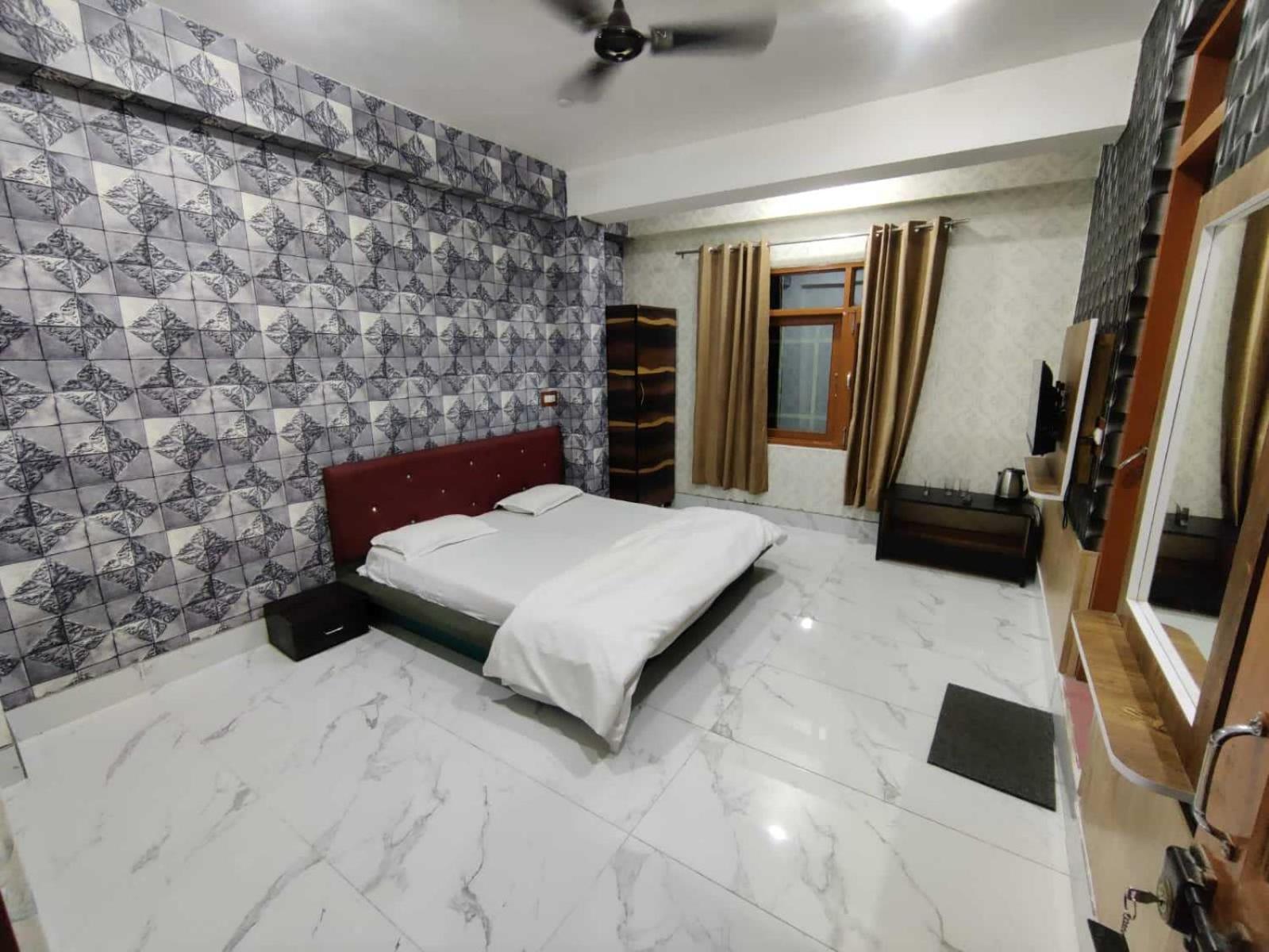 Hotel O Graceland Srīnagar Eksteriør bilde